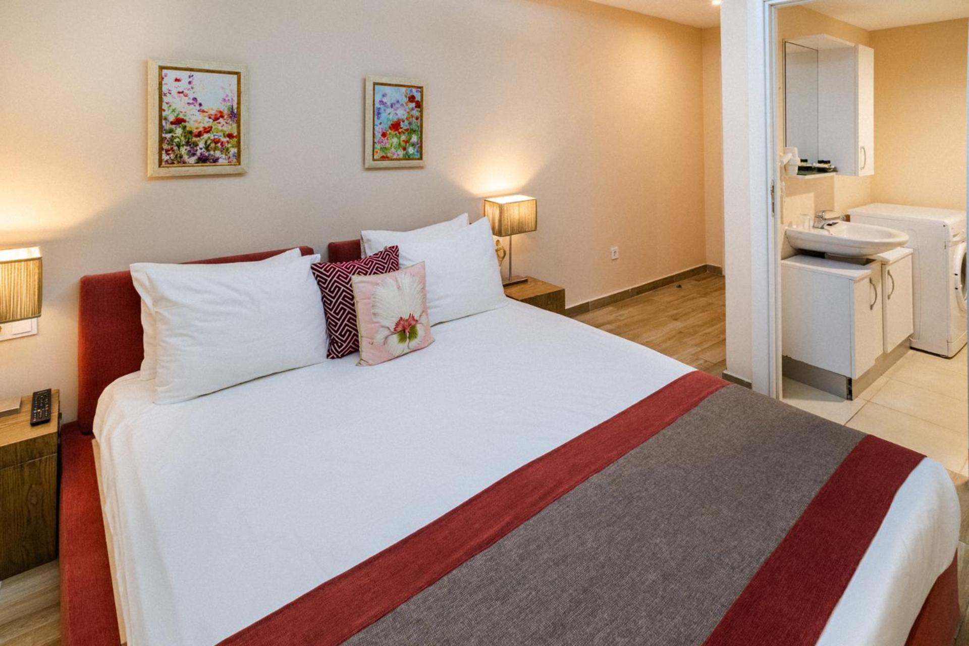 Cheya Sisli Bnb Medical & Business City Center Tesvikiye Suites And Apartments Estambul Exterior foto